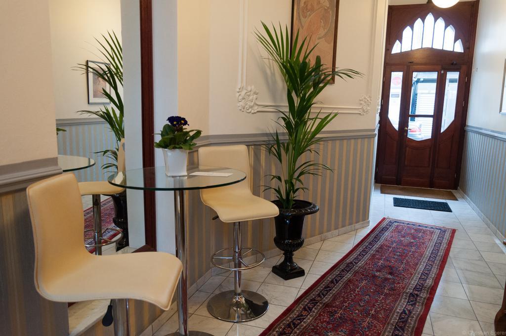 Garni Hotel Drei Lilien Wiesbaden Luaran gambar