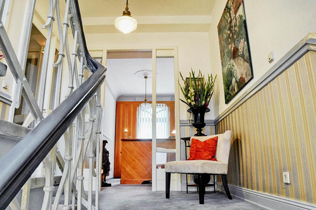 Garni Hotel Drei Lilien Wiesbaden Luaran gambar